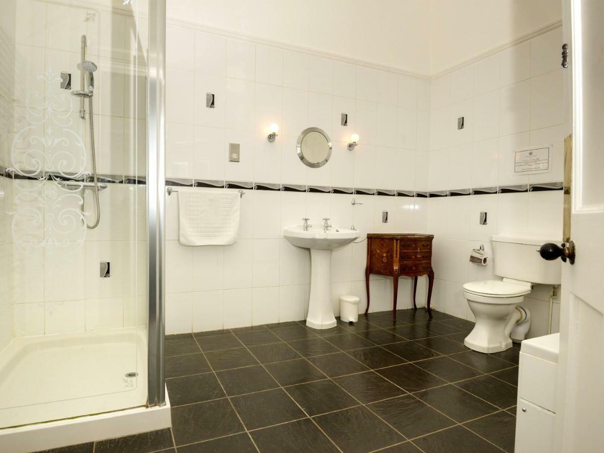 Lynford Hall Hotel Mundford Cameră foto