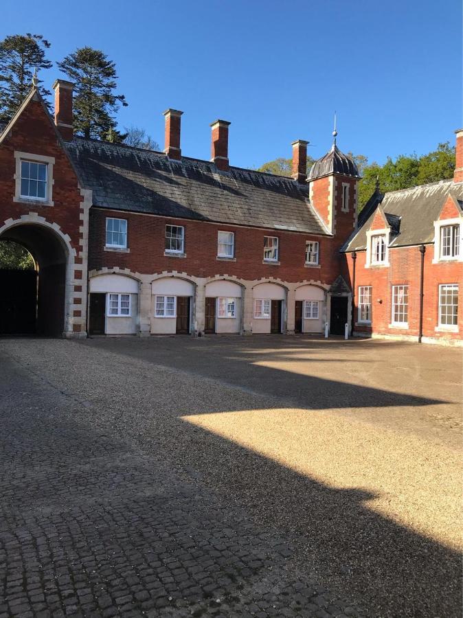 Lynford Hall Hotel Mundford Exterior foto